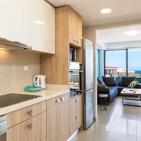 Luxury Lofts خانيا